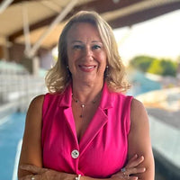 Debora B.